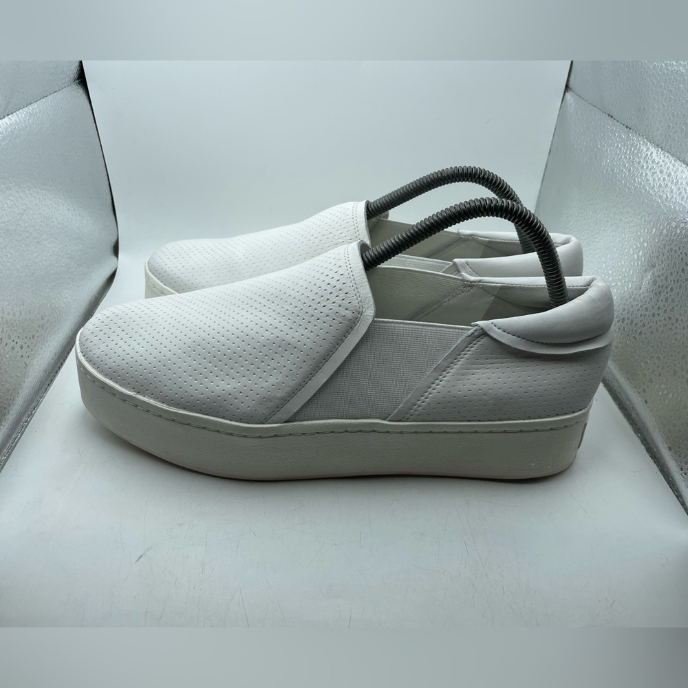 Vince Warren Women's White Platform Slip-On Loafers Size 10